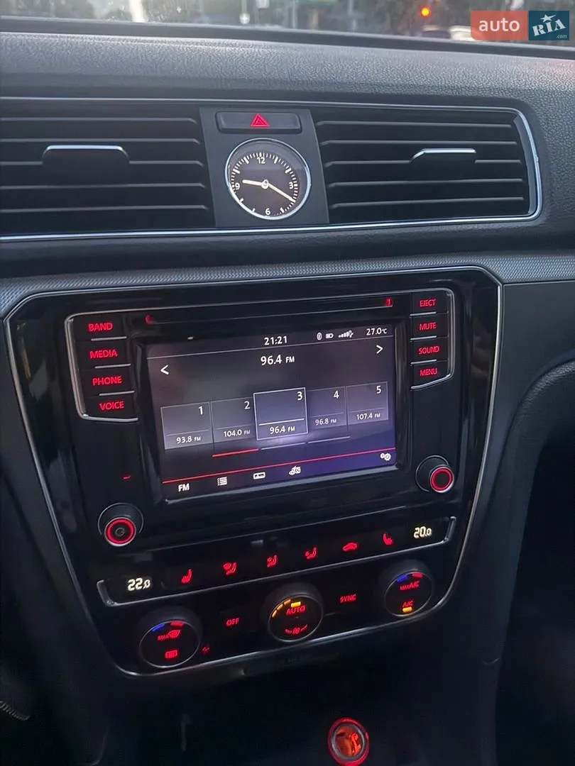 2016 Volkswagen Passat - мініатюра 11