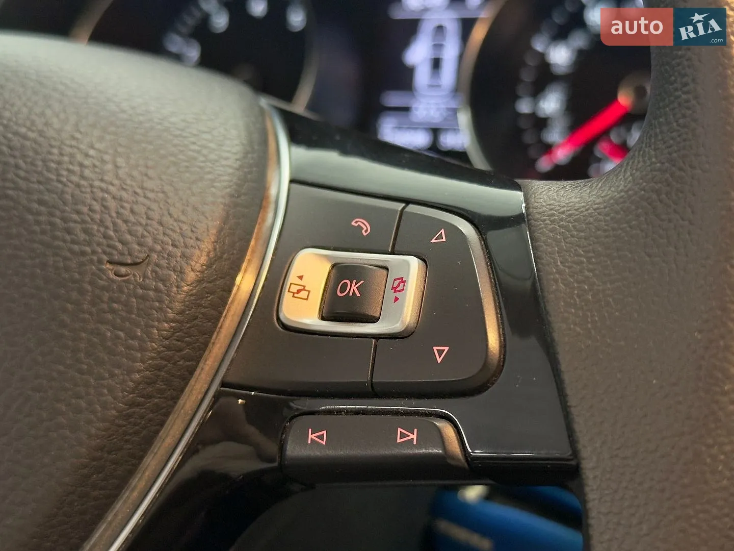 2016 Volkswagen Passat - мініатюра 15