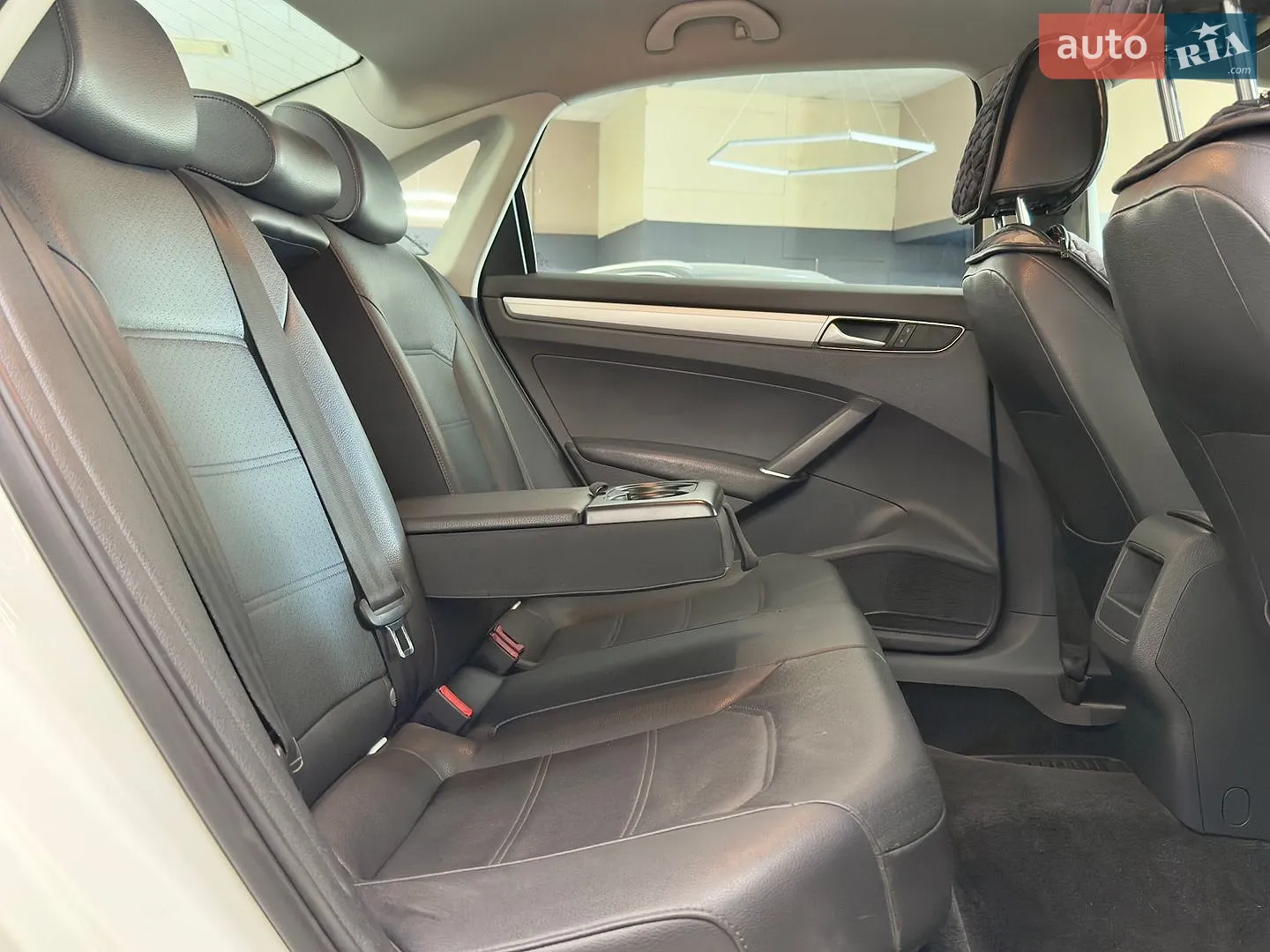 2016 Volkswagen Passat - мініатюра 22