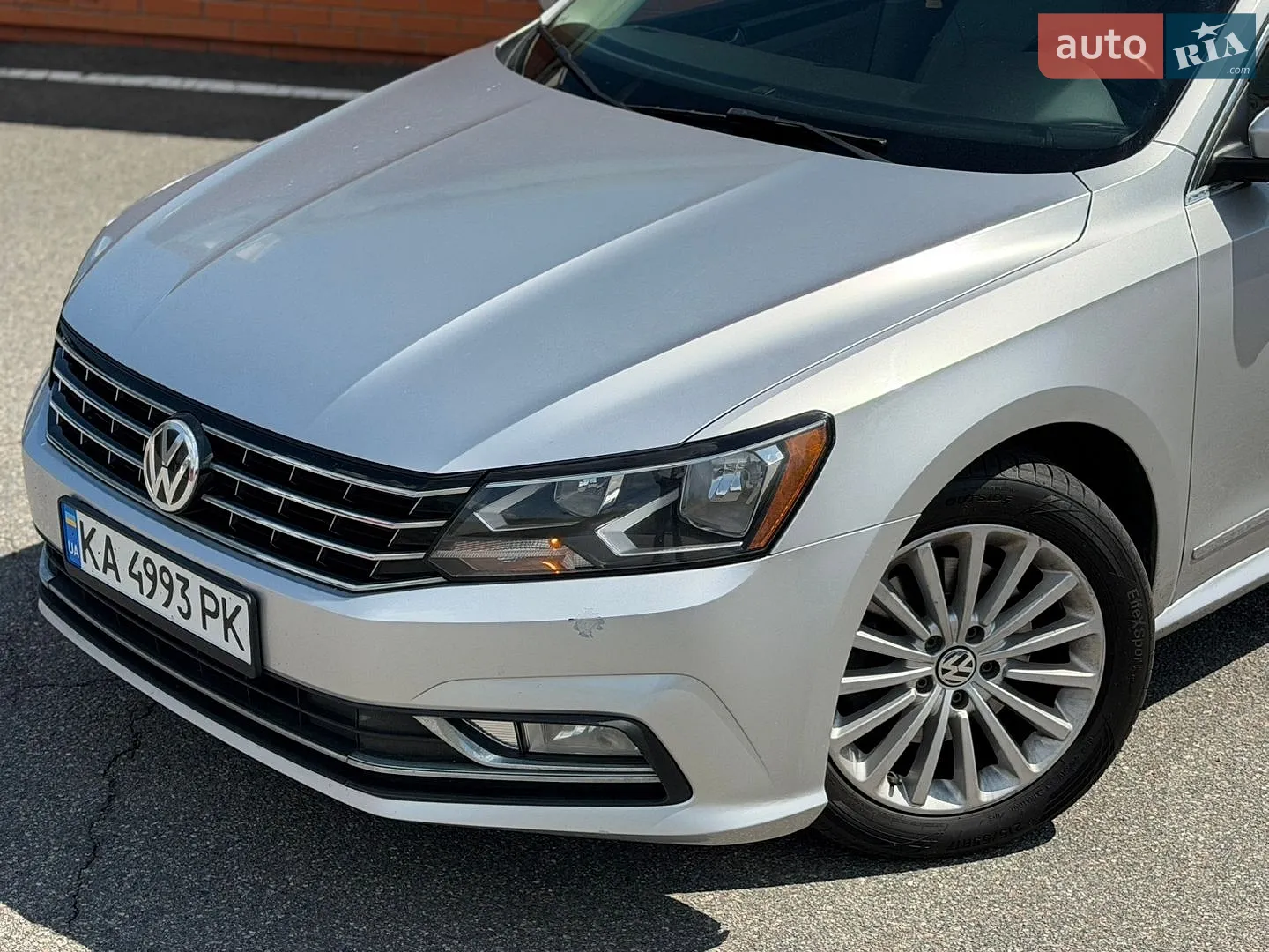 2016 Volkswagen Passat - мініатюра 2