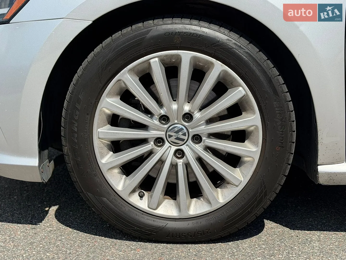2016 Volkswagen Passat - мініатюра 13