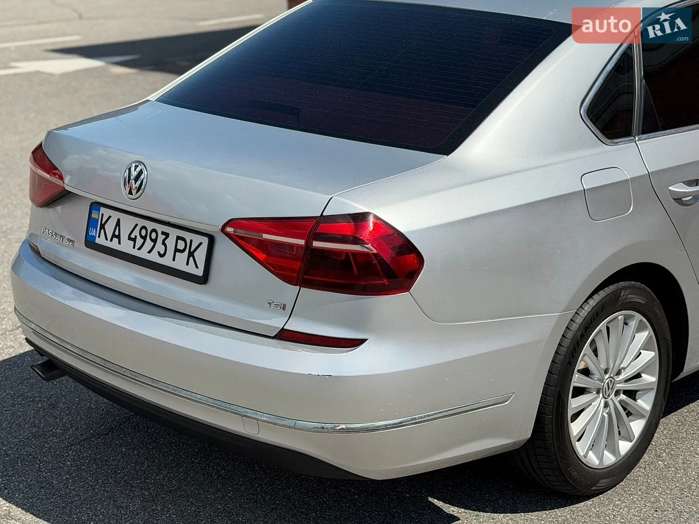 2016 Volkswagen Passat - мініатюра 15