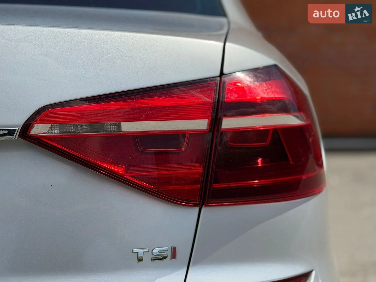 2016 Volkswagen Passat - мініатюра 21