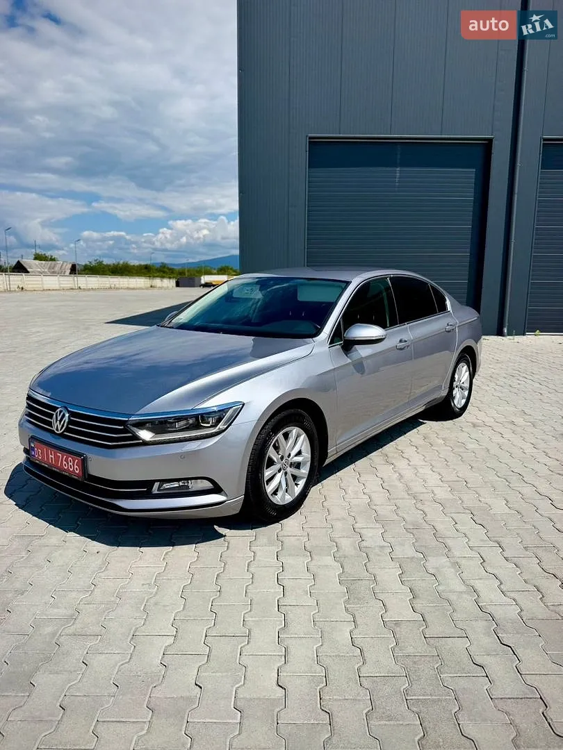2018 Volkswagen Passat - мініатюра 2
