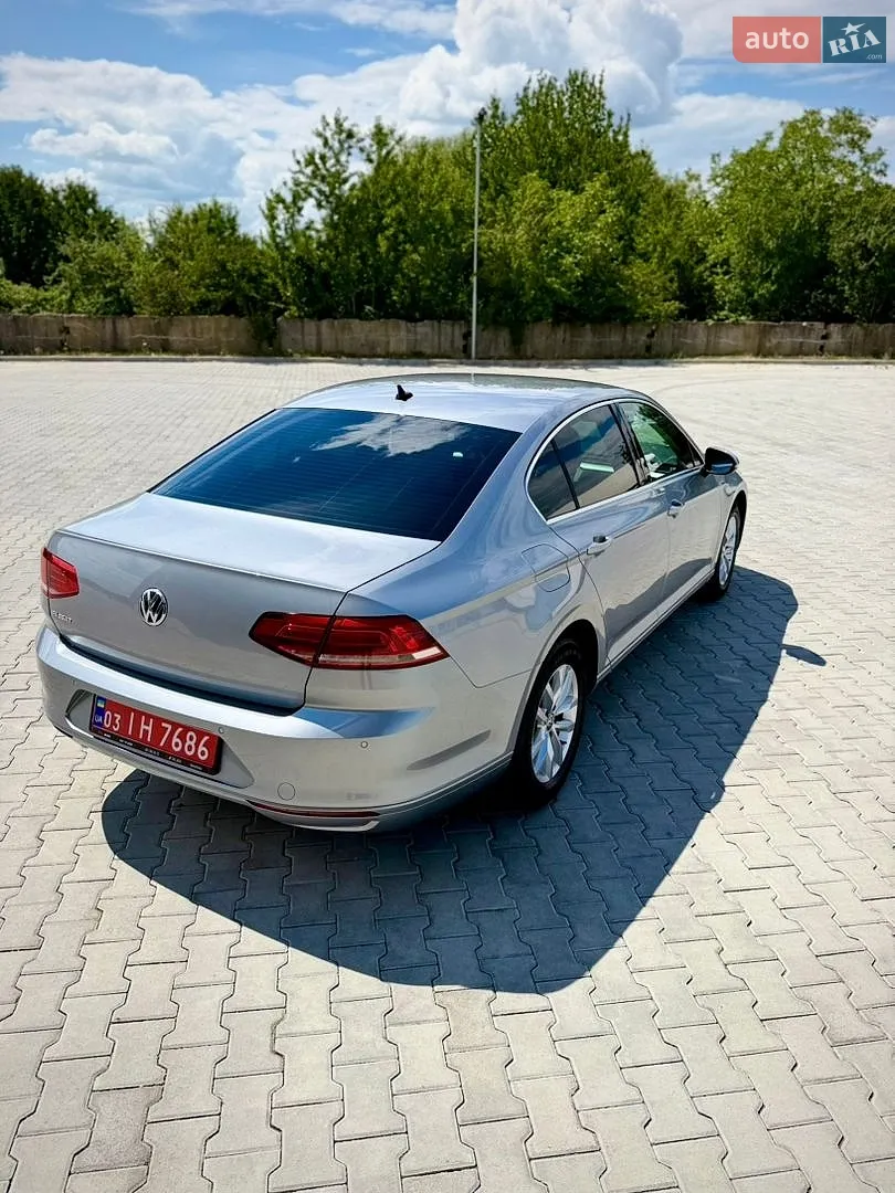 2018 Volkswagen Passat - мініатюра 9