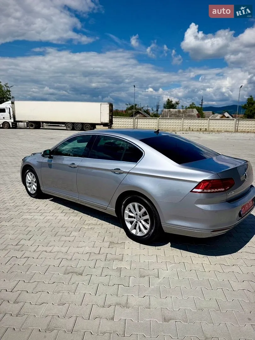 2018 Volkswagen Passat - мініатюра 12