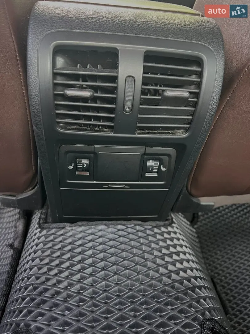 2013 Volkswagen Passat - мініатюра 15