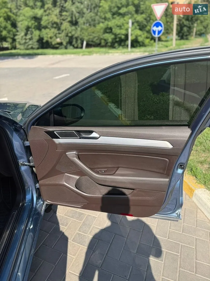 2015 Volkswagen Passat - мініатюра 11