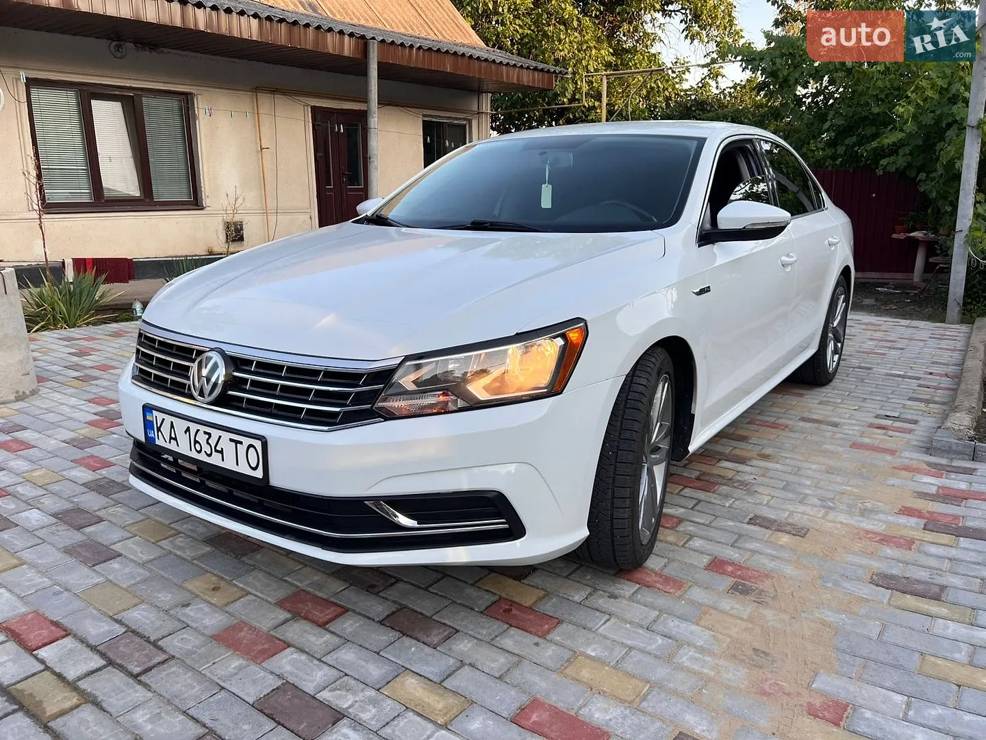 2016 Volkswagen Passat - мініатюра 3