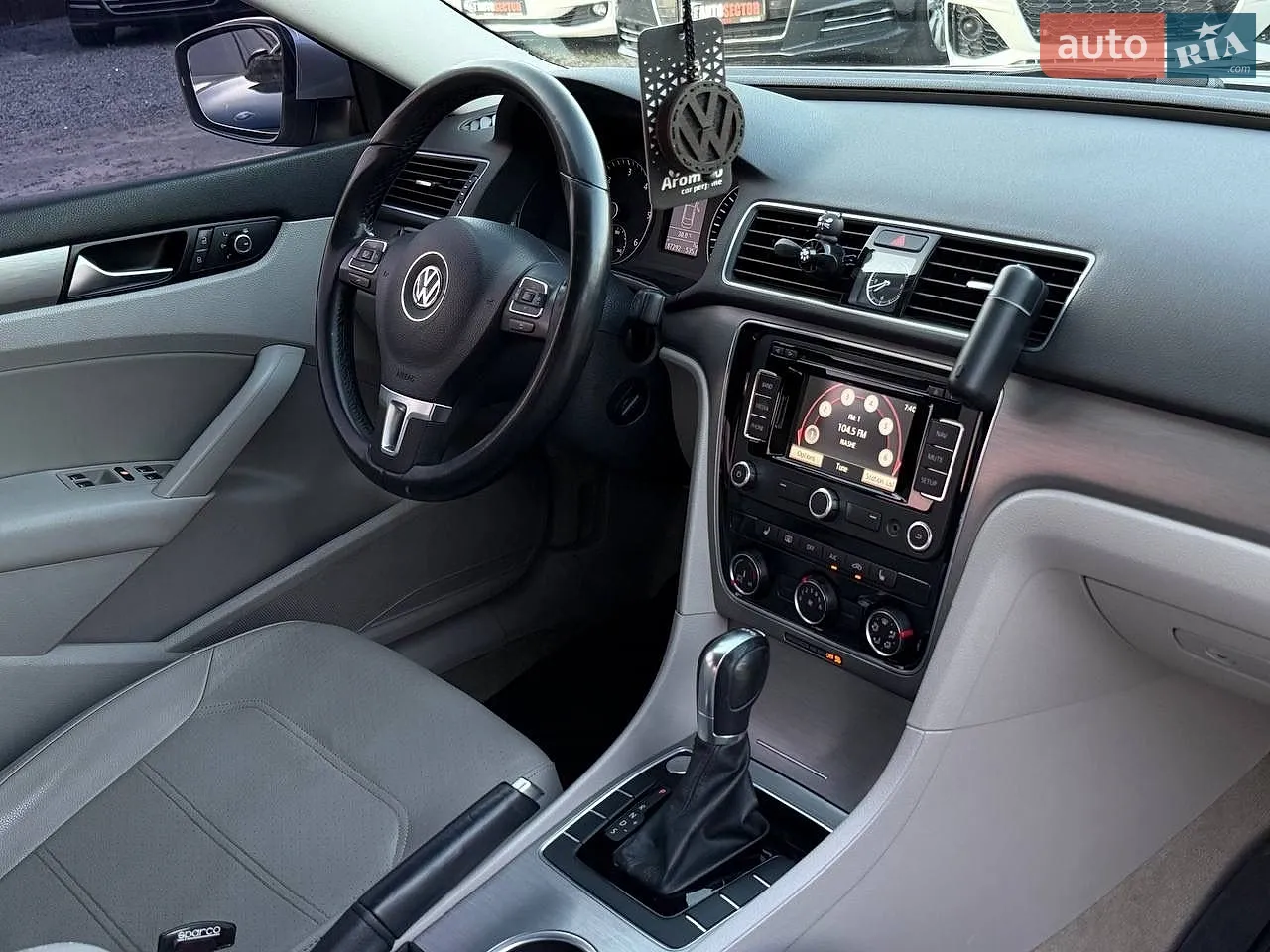 2013 Volkswagen Passat - мініатюра 21