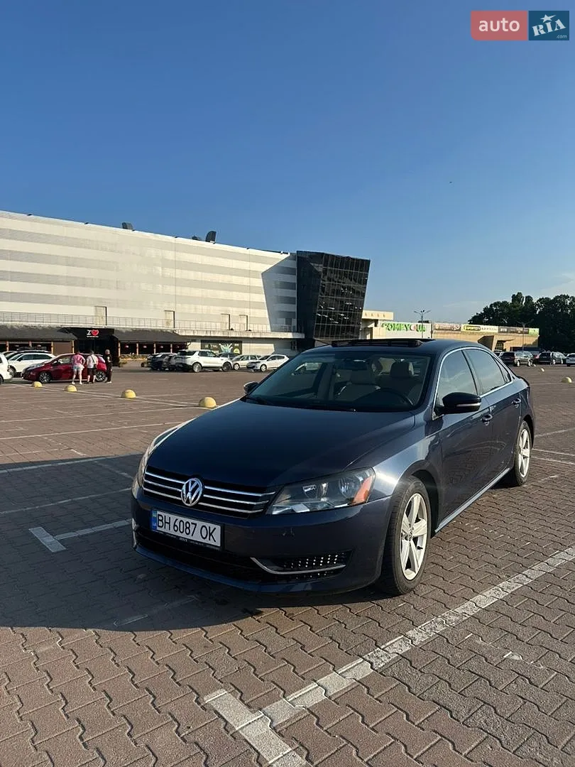 2013 Volkswagen Passat - мініатюра 2