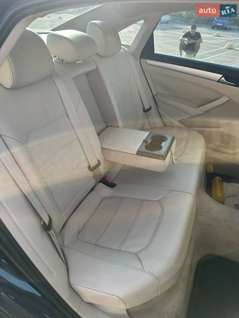 2013 Volkswagen Passat - мініатюра 15
