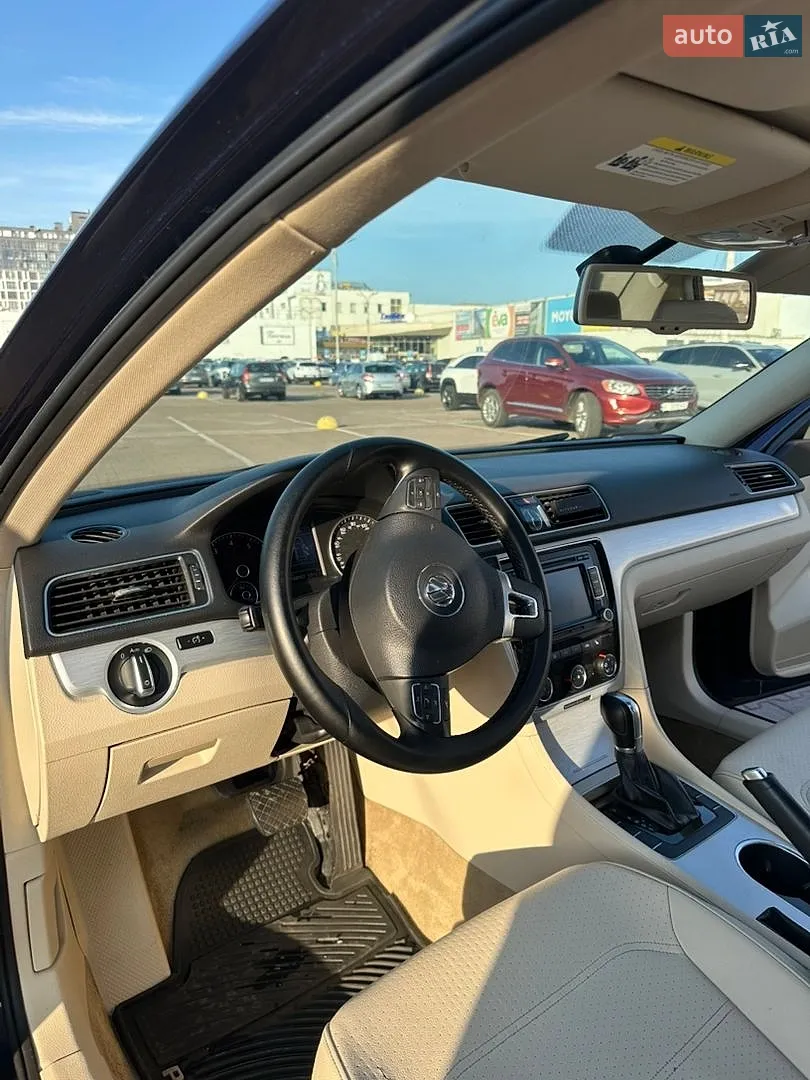2013 Volkswagen Passat - мініатюра 22
