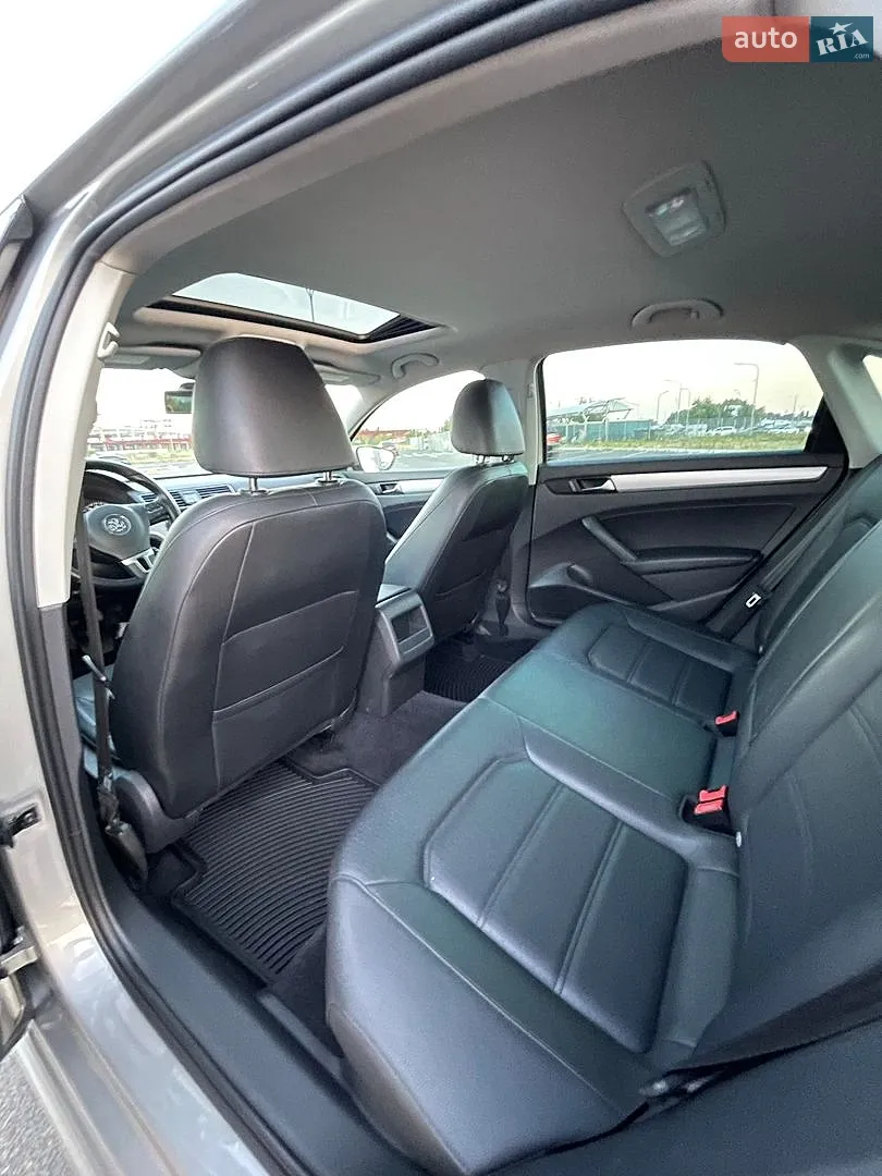 2011 Volkswagen Passat - мініатюра 24