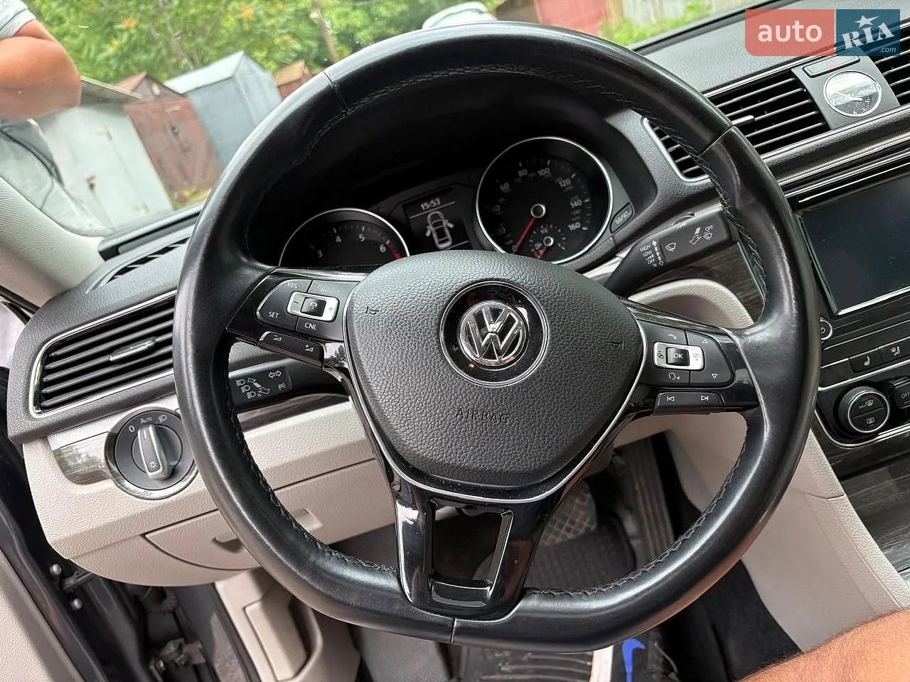 2016 Volkswagen Passat - мініатюра 31