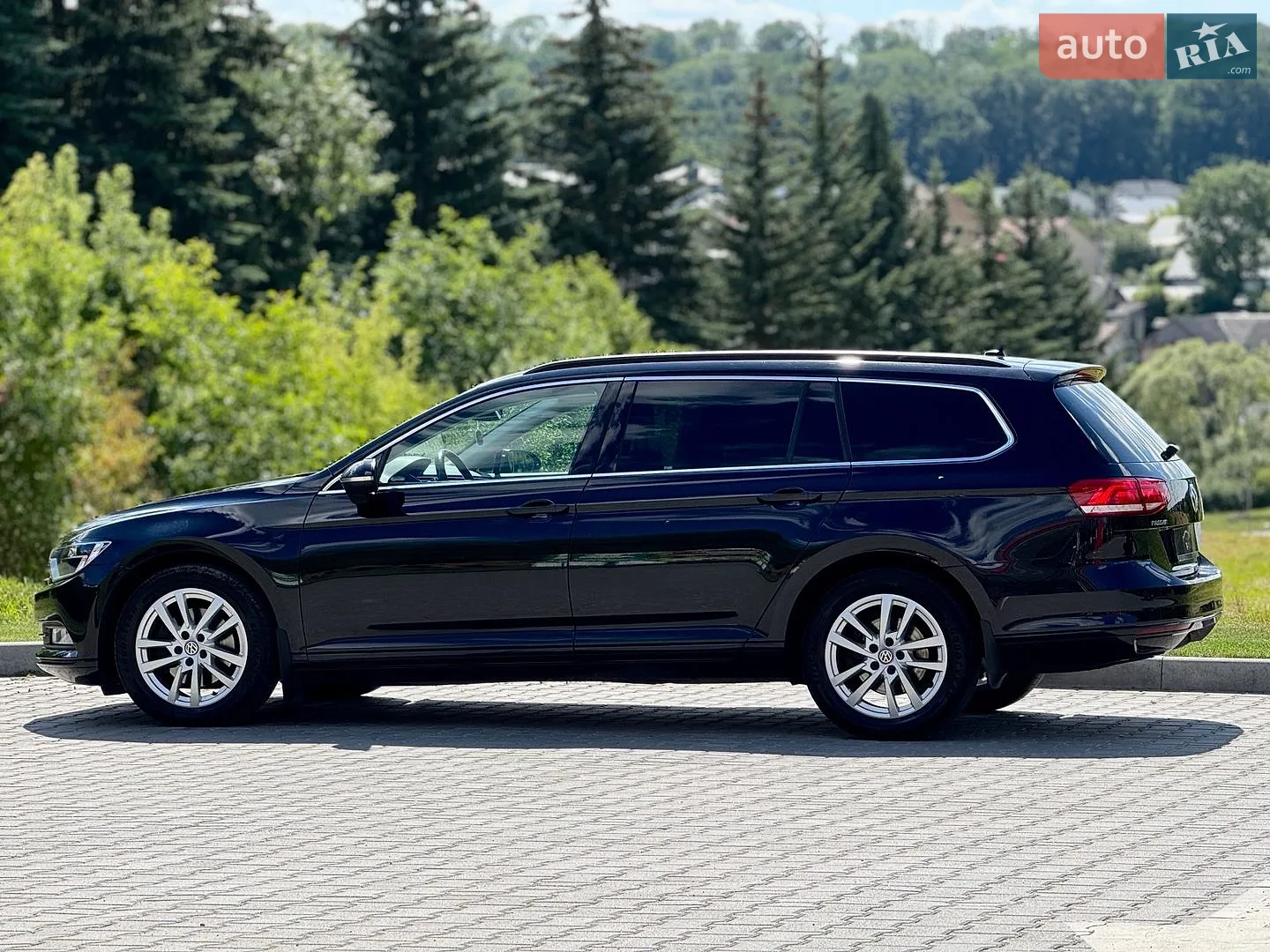 2019 Volkswagen Passat - мініатюра 16