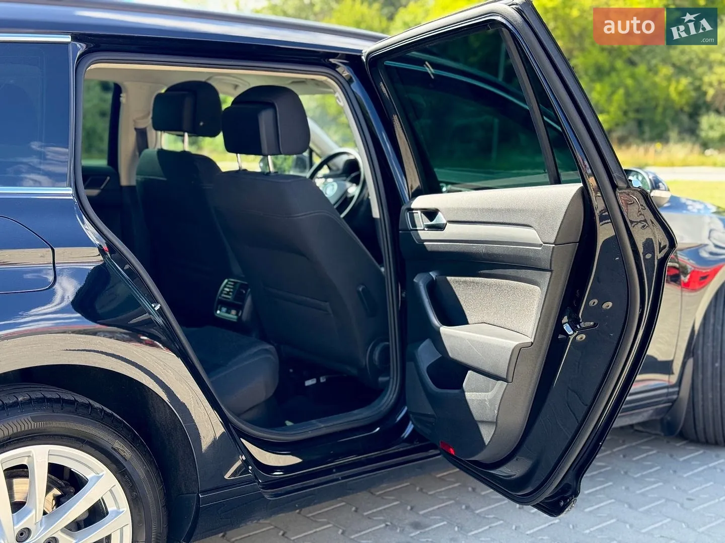 2019 Volkswagen Passat - мініатюра 35