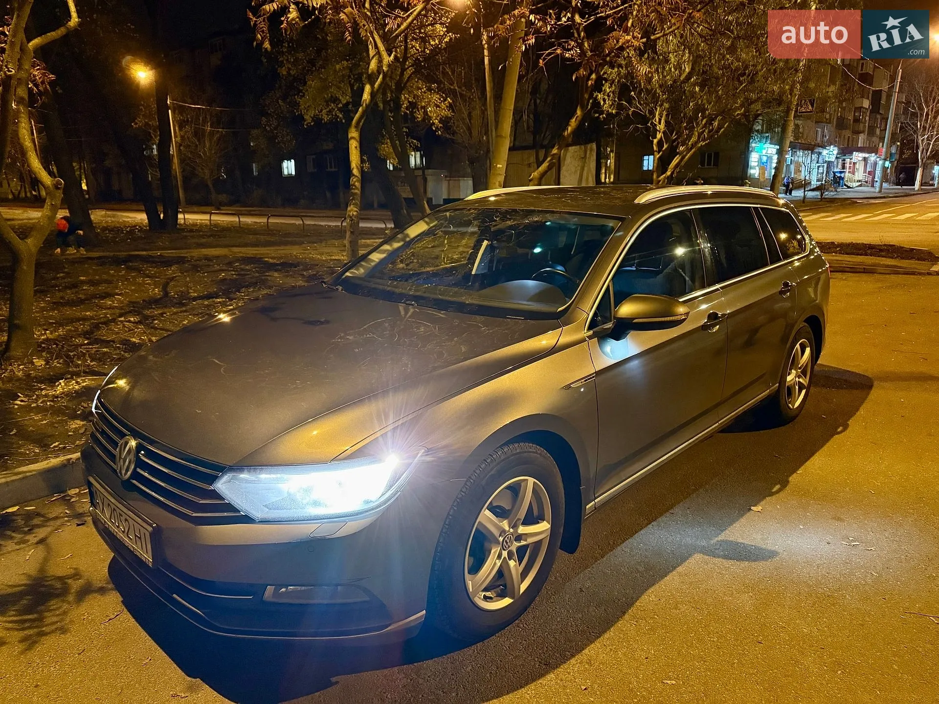 2015 Volkswagen Passat - мініатюра 2