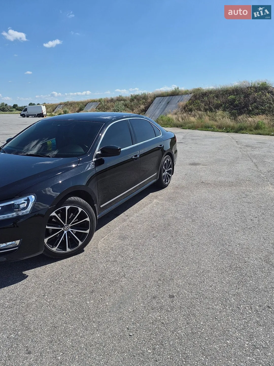 2015 Volkswagen Passat - мініатюра 9