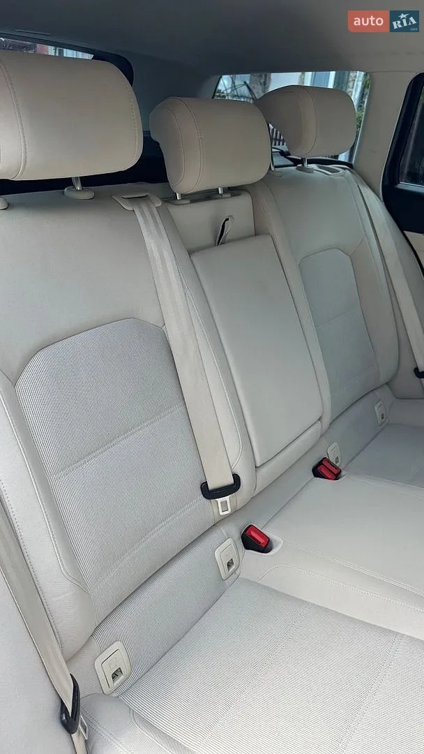 2017 Volkswagen Passat - мініатюра 15