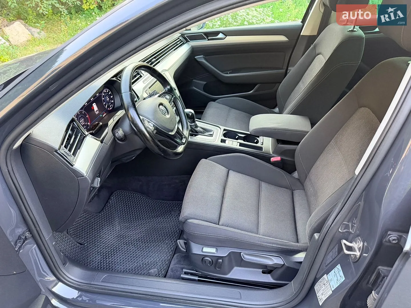 2016 Volkswagen Passat - мініатюра 15