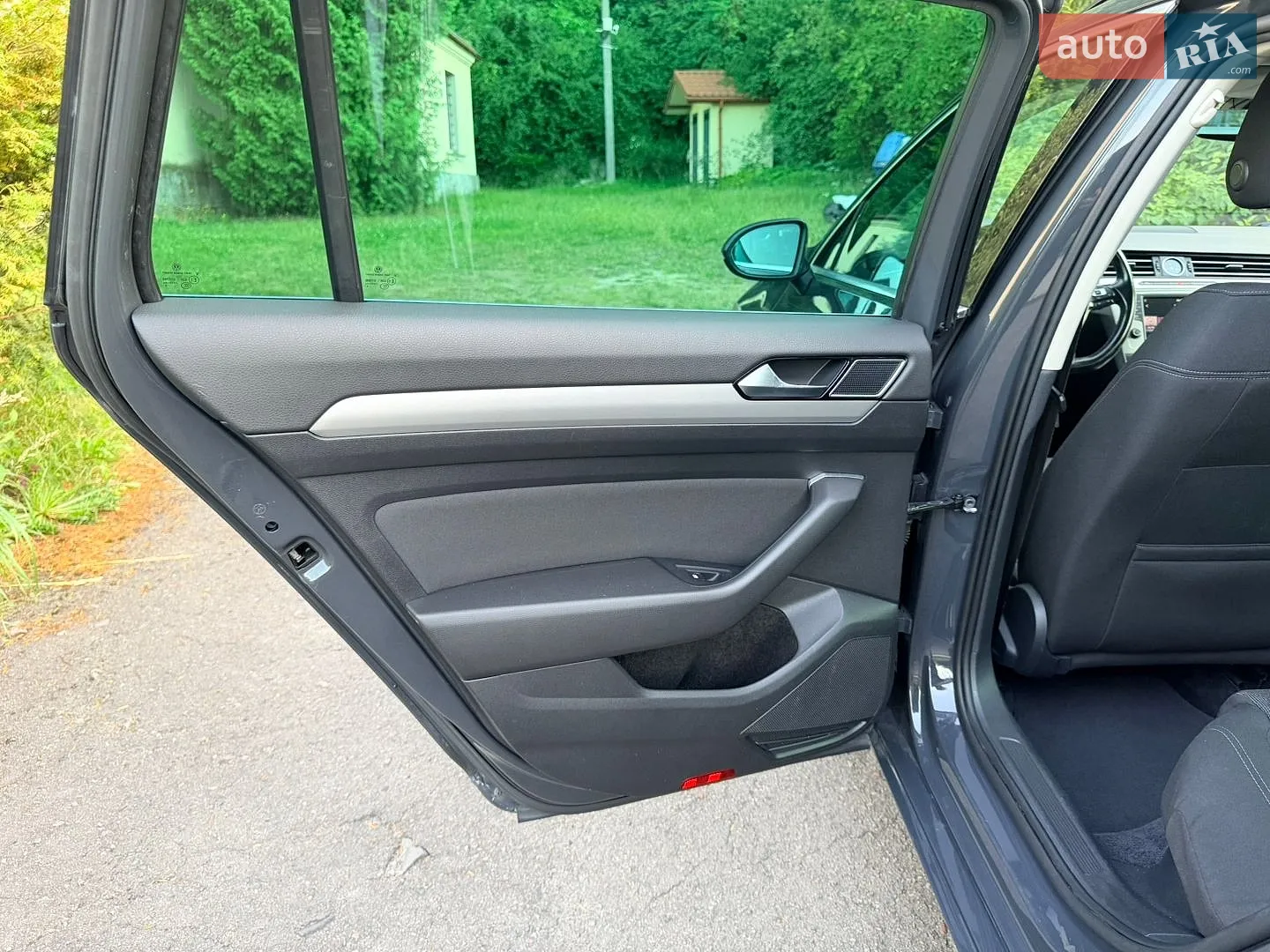 2016 Volkswagen Passat - мініатюра 21