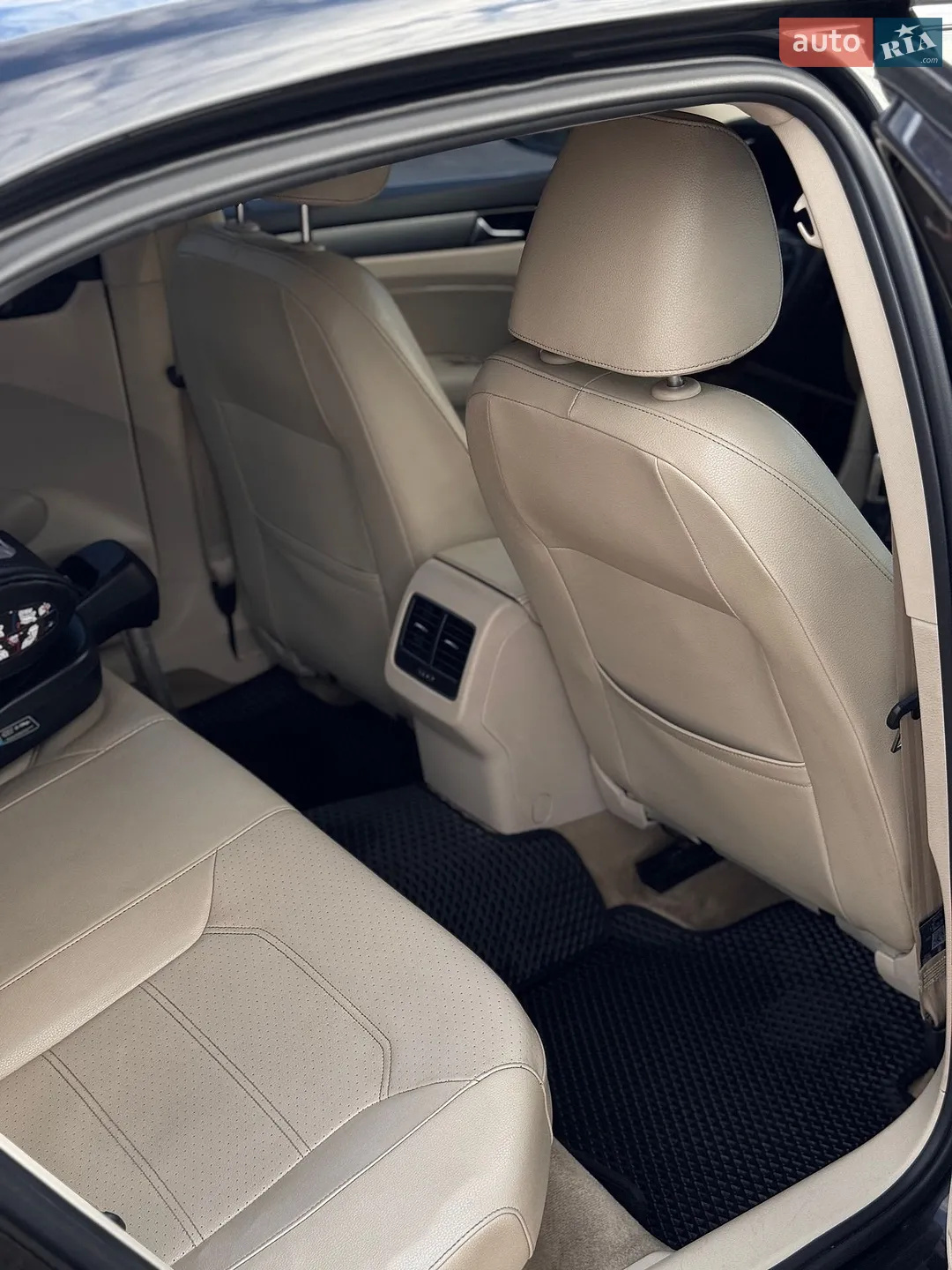 2013 Volkswagen Passat - мініатюра 5