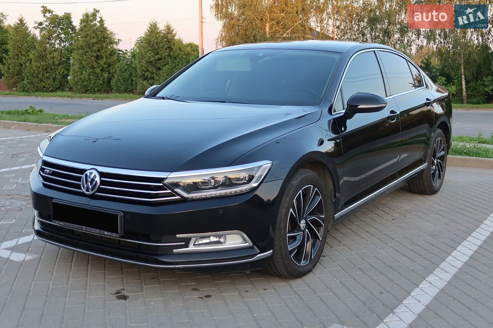 2017 Volkswagen Passat - мініатюра 2