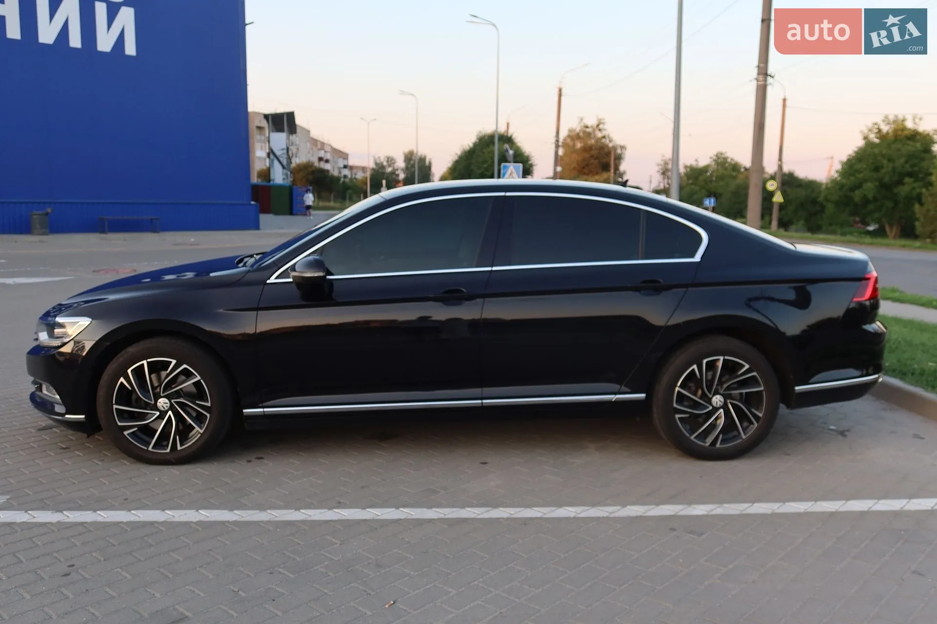 2017 Volkswagen Passat - мініатюра 23