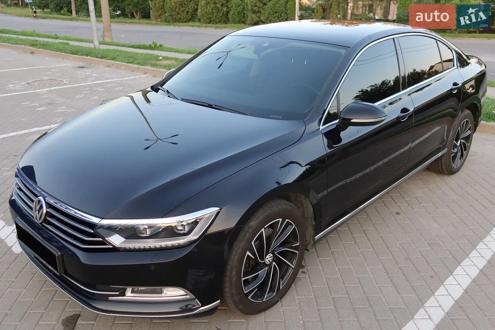 2017 Volkswagen Passat - мініатюра 3