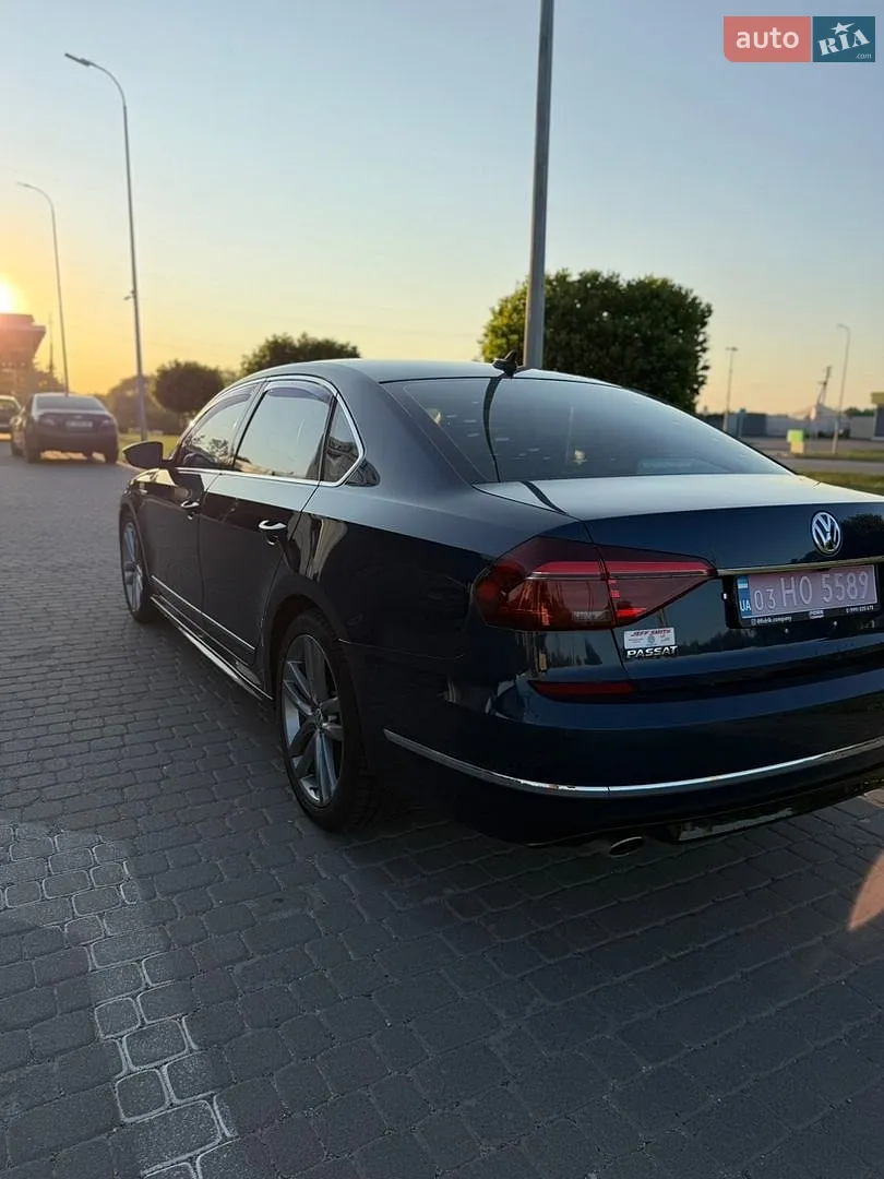 2018 Volkswagen Passat - мініатюра 12