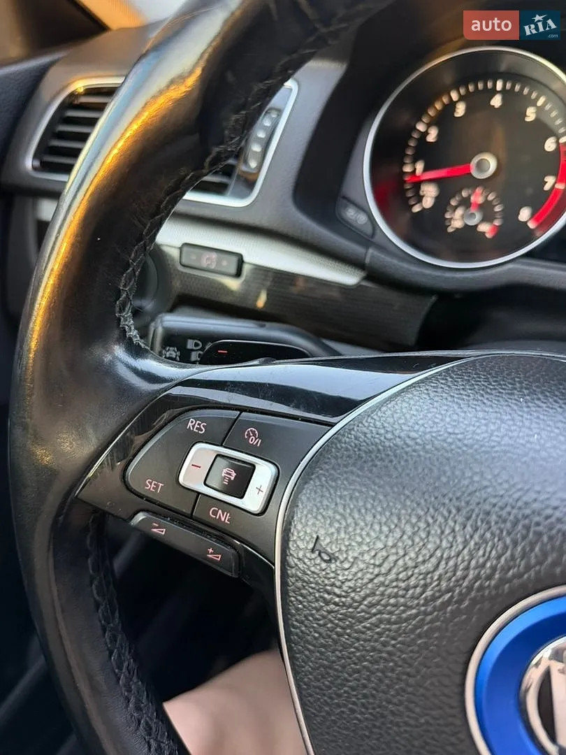 2018 Volkswagen Passat - мініатюра 34