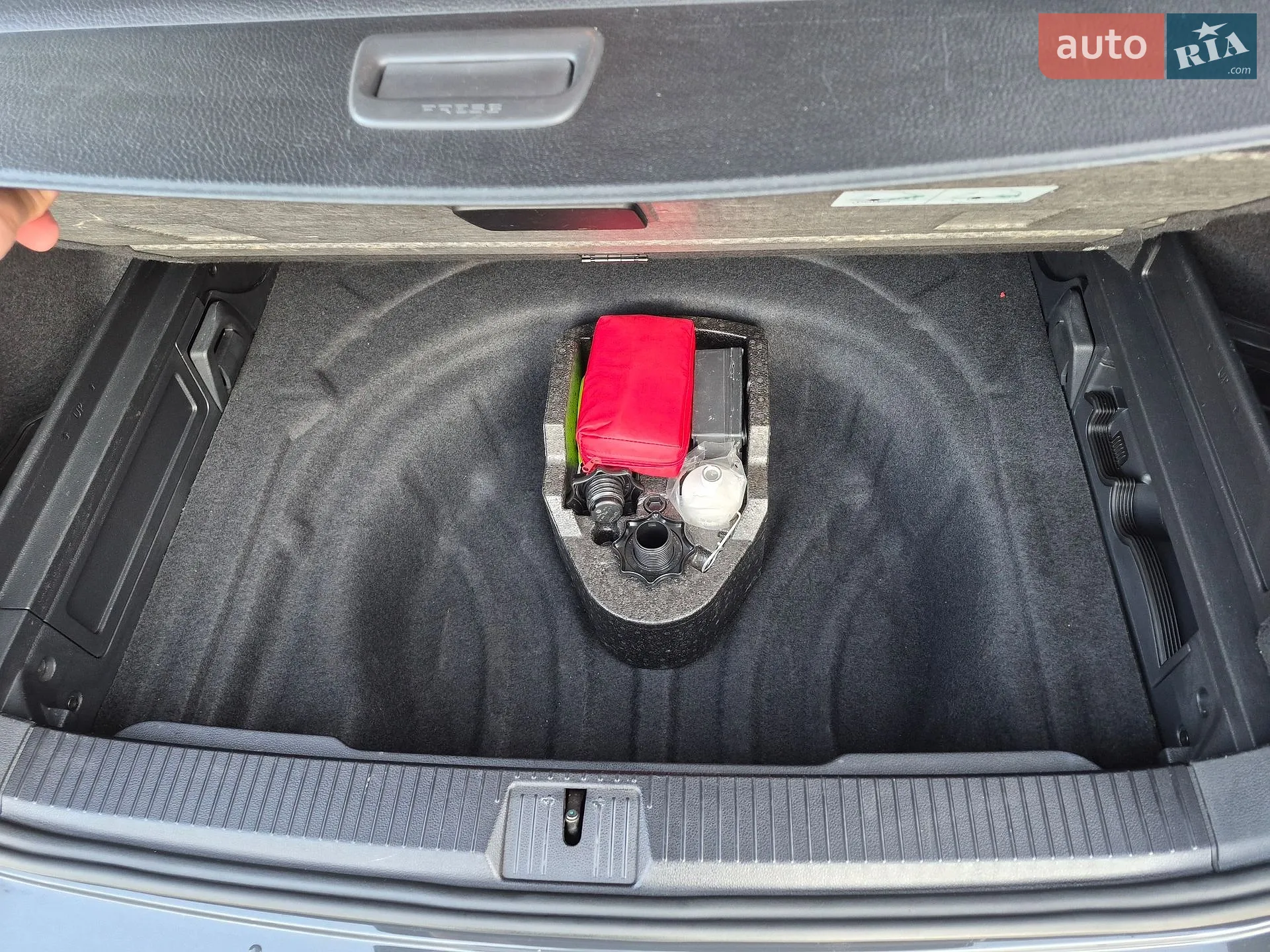2017 Volkswagen Passat - мініатюра 9