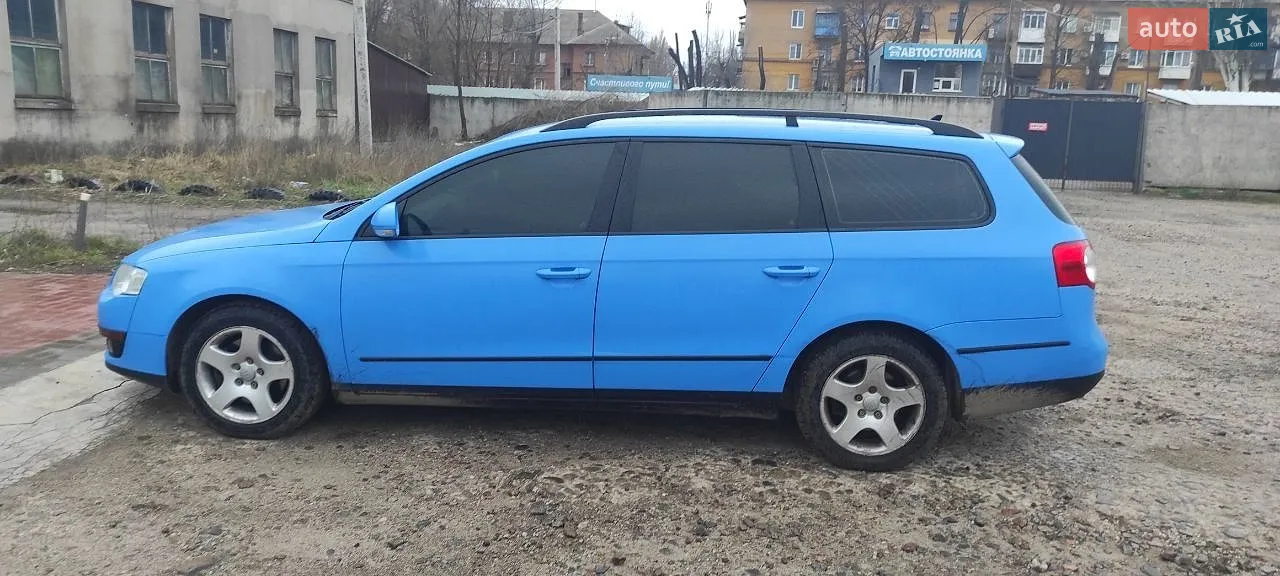 2010 Volkswagen Passat - мініатюра 15