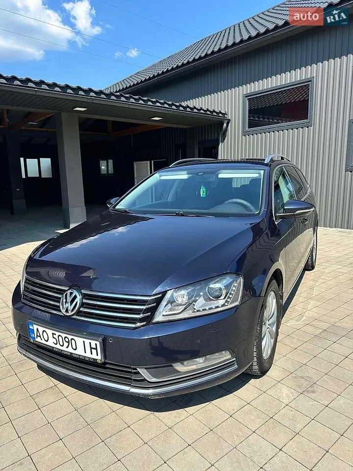 2011 Volkswagen Passat - мініатюра 25