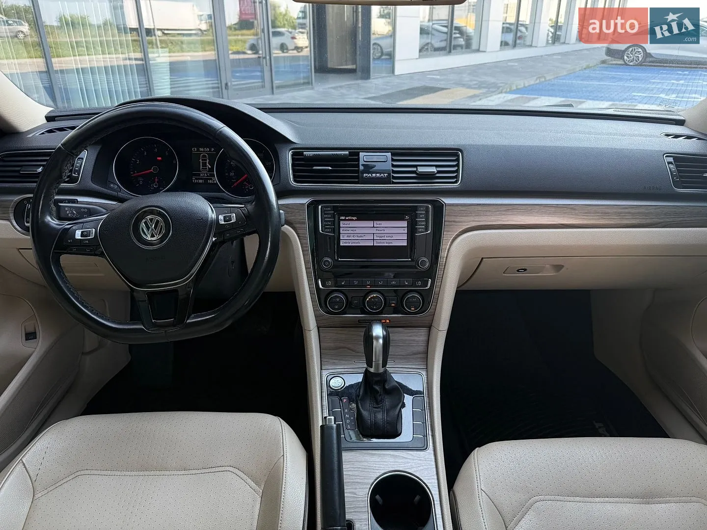 2017 Volkswagen Passat - мініатюра 29
