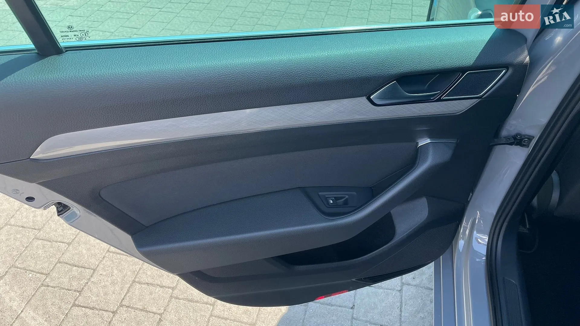 2021 Volkswagen Passat - мініатюра 17