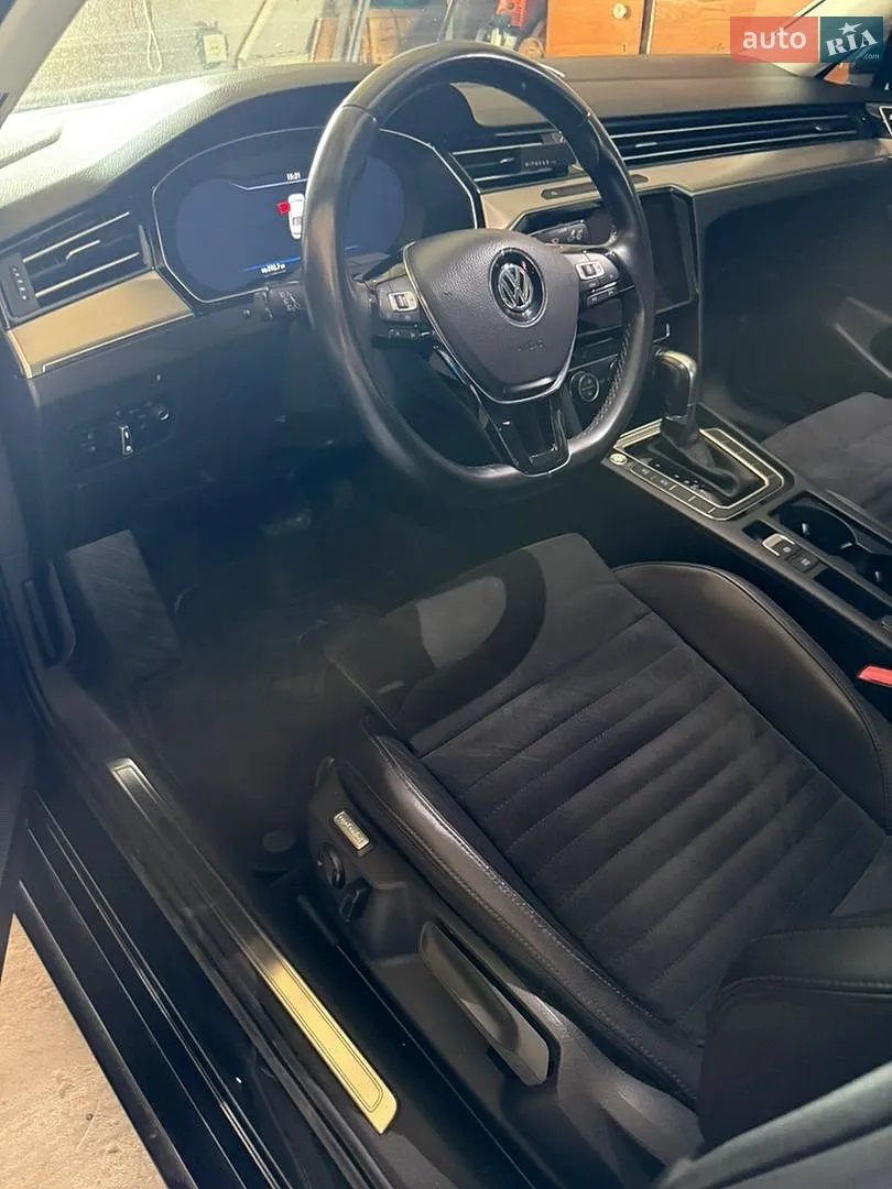 2019 Volkswagen Passat - мініатюра 15