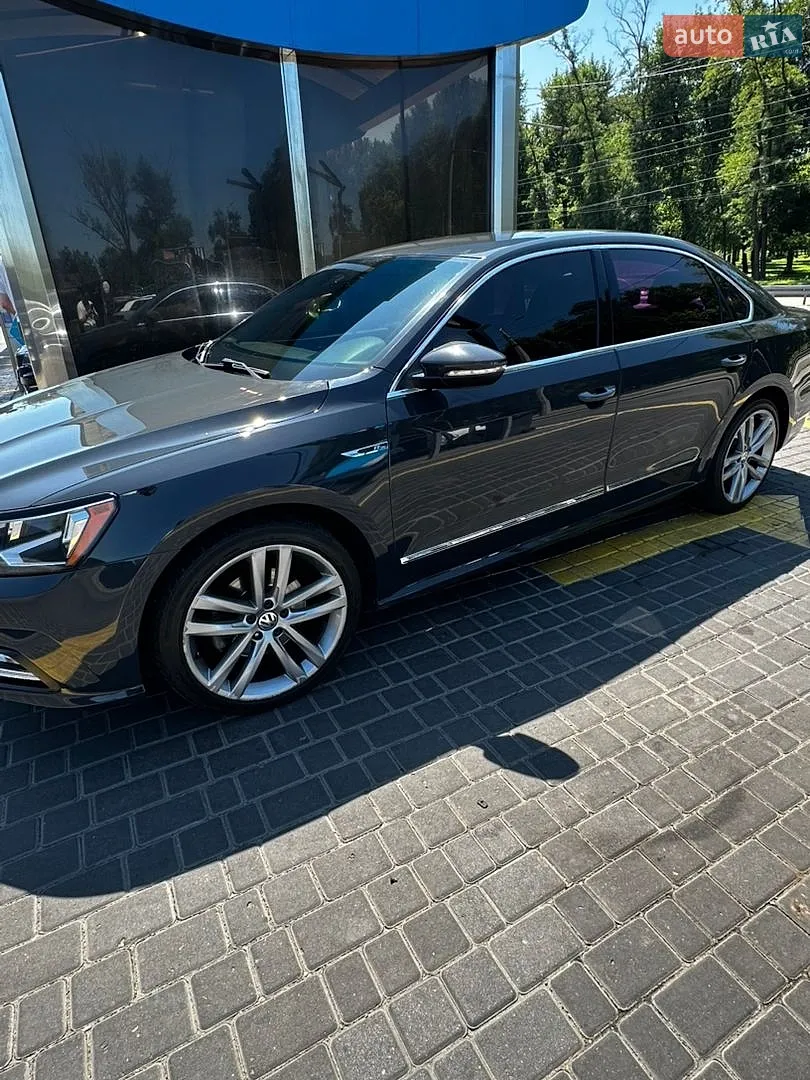 2017 Volkswagen Passat - мініатюра 15