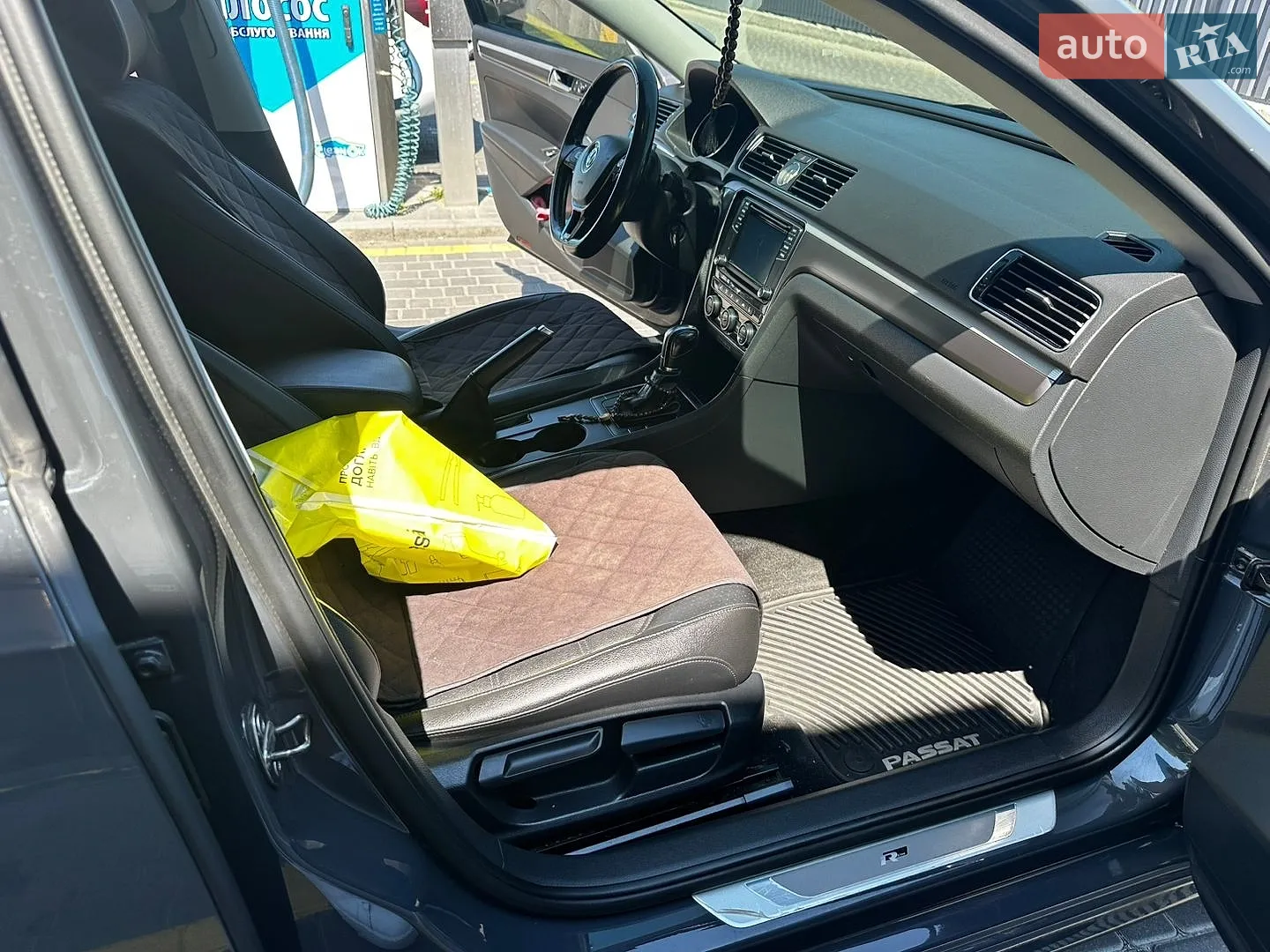 2017 Volkswagen Passat - мініатюра 30