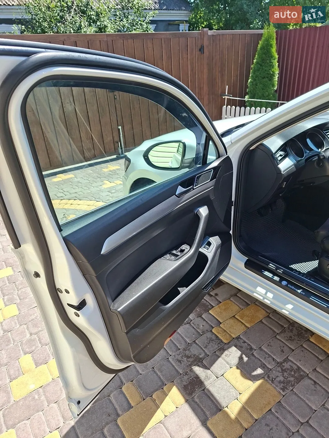 2015 Volkswagen Passat - мініатюра 18