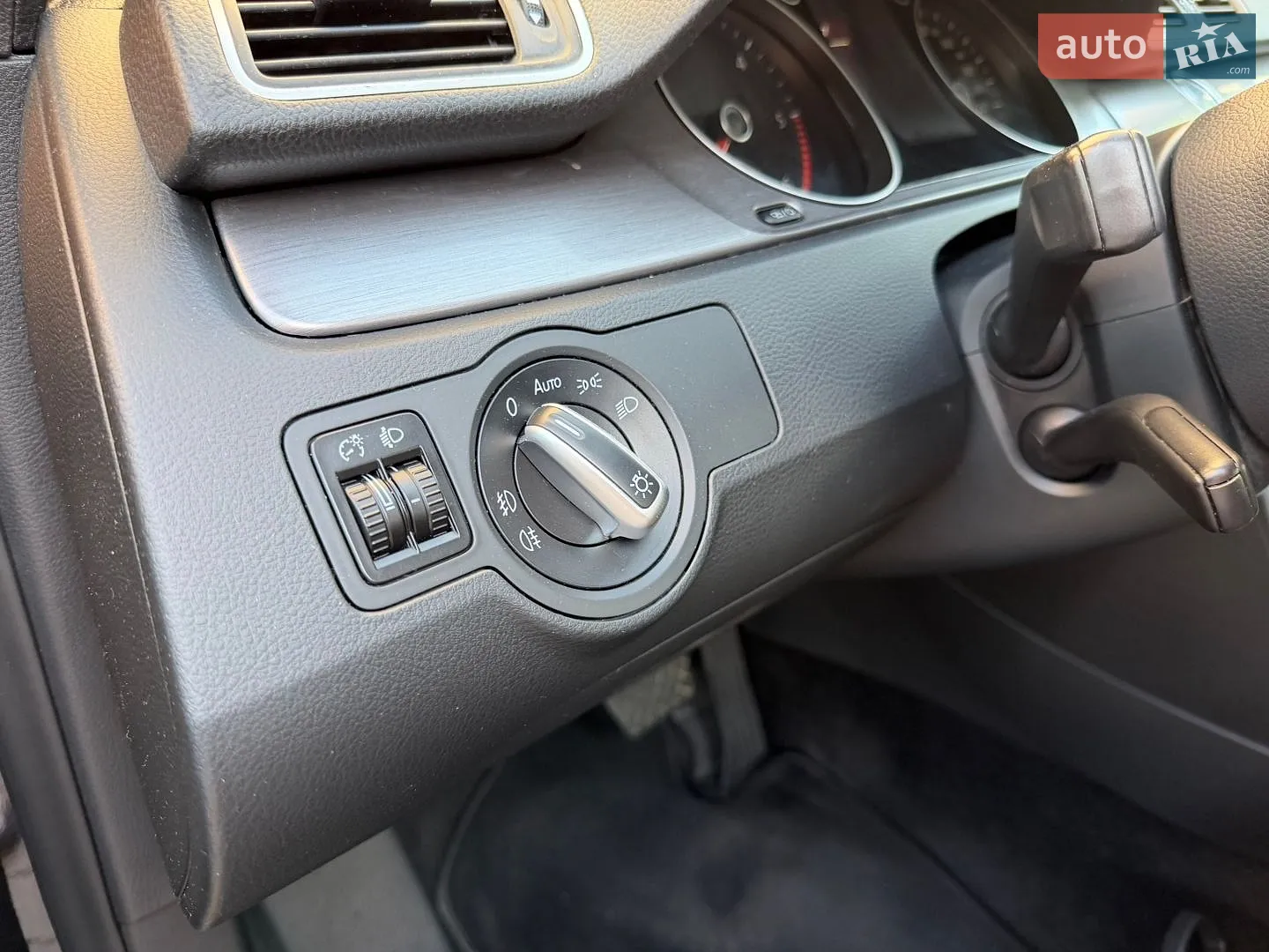 2012 Volkswagen Passat - мініатюра 31