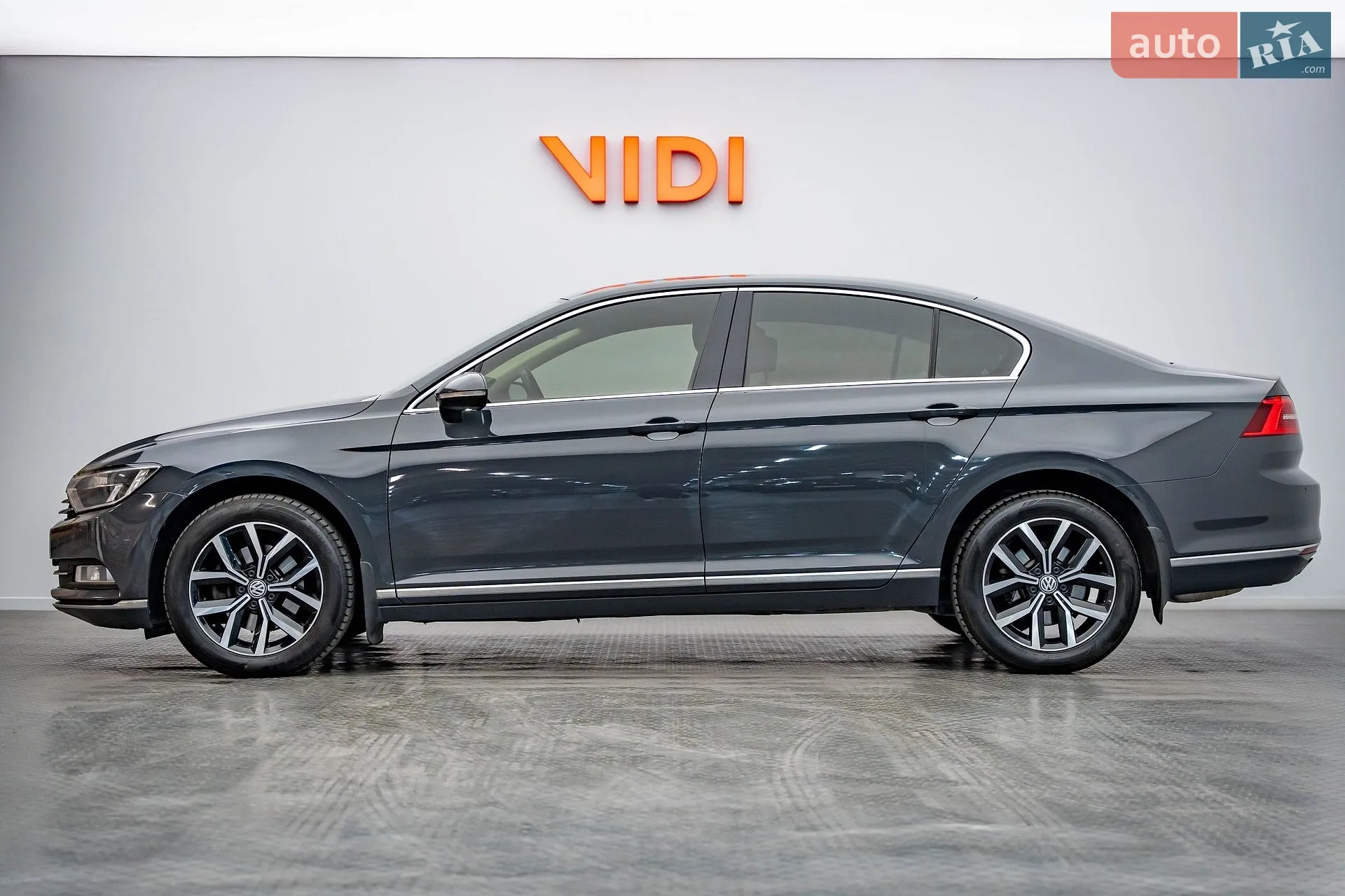 2016 Volkswagen Passat - мініатюра 3