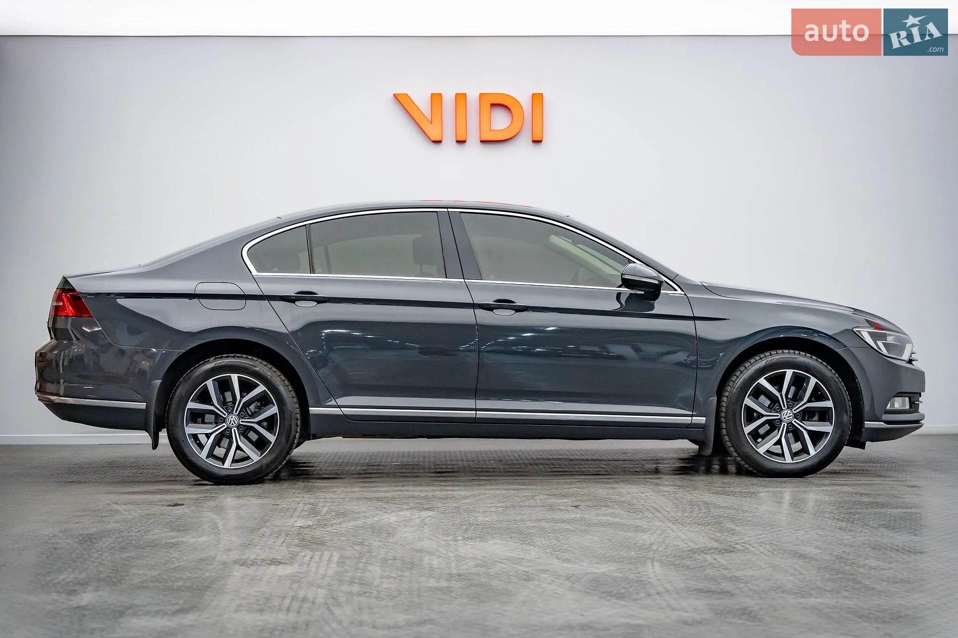 2016 Volkswagen Passat - мініатюра 4