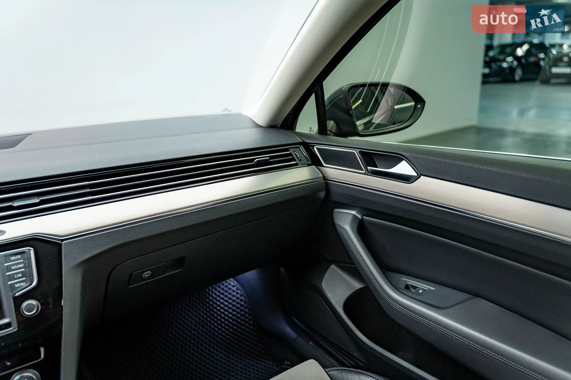 2016 Volkswagen Passat - мініатюра 11