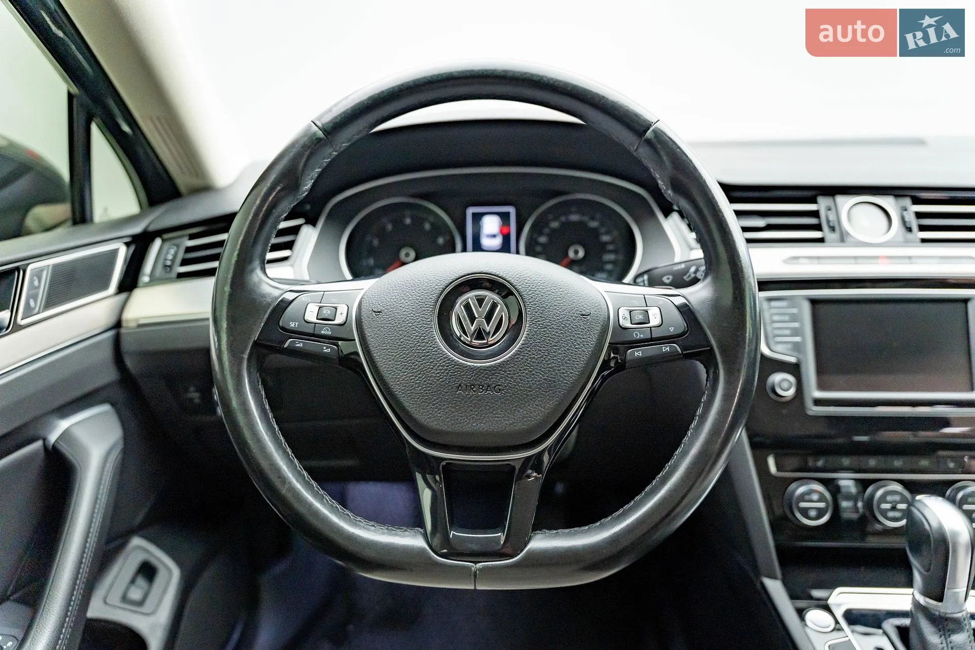 2016 Volkswagen Passat - мініатюра 13