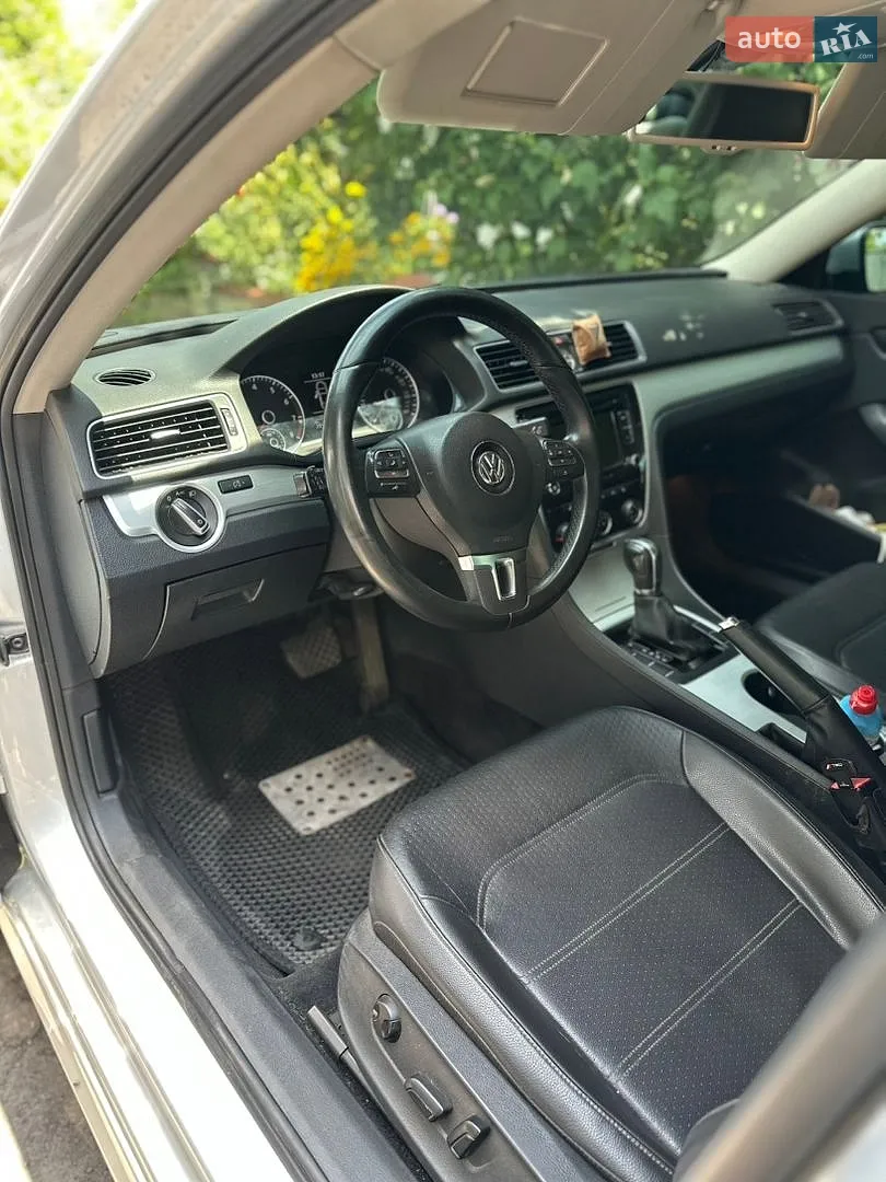 2013 Volkswagen Passat - мініатюра 5