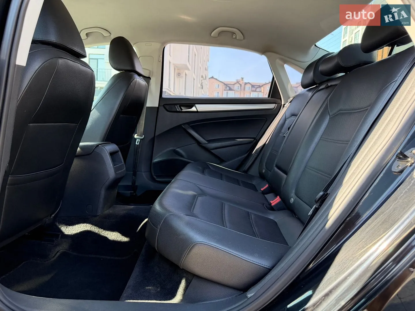 2015 Volkswagen Passat - мініатюра 27
