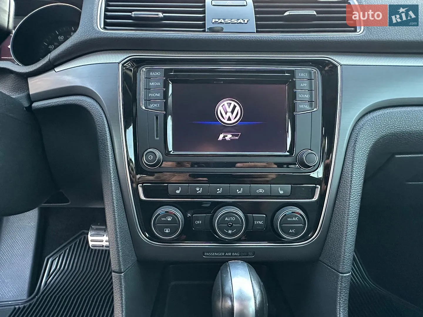 2018 Volkswagen Passat - мініатюра 44