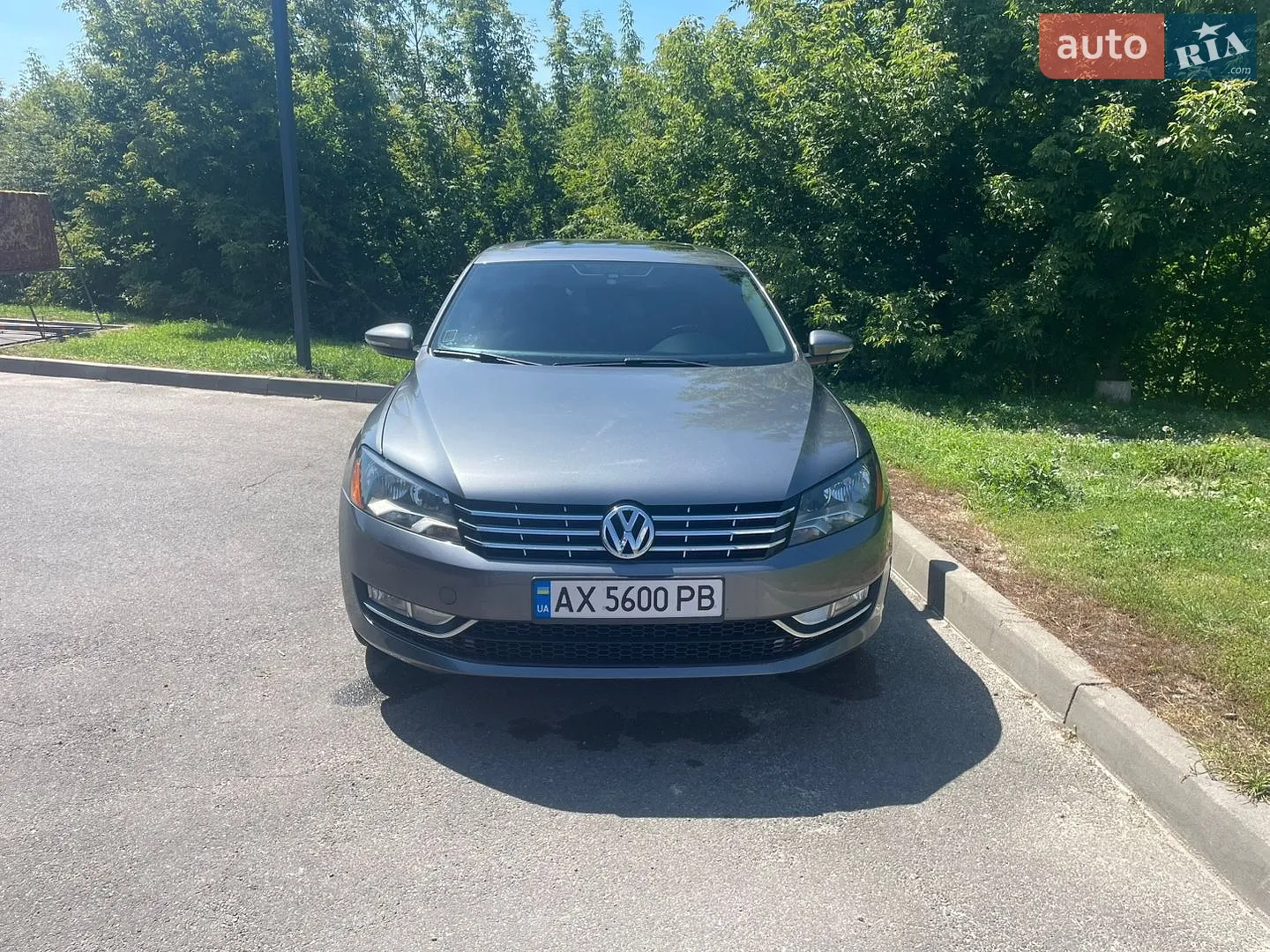 2013 Volkswagen Passat - мініатюра 2
